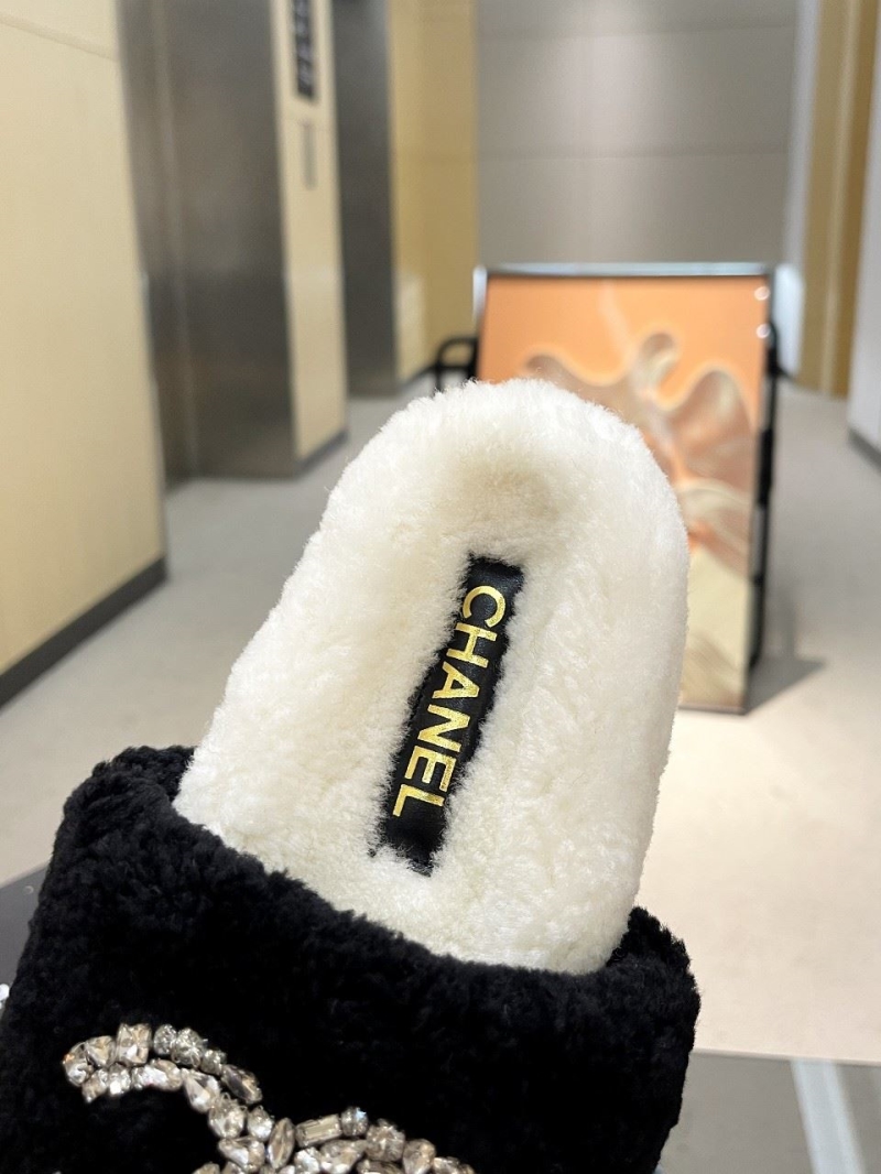 Chanel Slippers